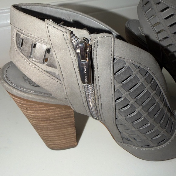 Vince Camuto Gray Cutout Heels | Size 9.5 Women’s Block Heel - Picture 11 of 11